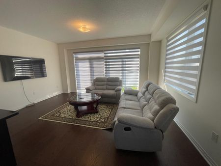 For Lease - 78 Clipper Lane, Clarington, Ontario - Photo 5