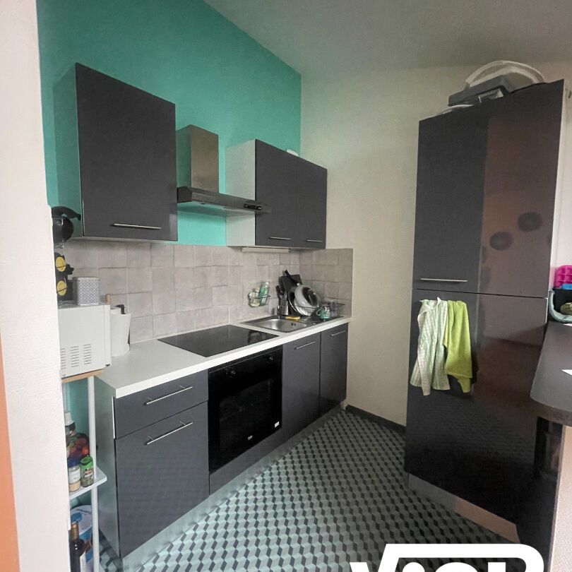 T3 PROCHE DE LA PLACE DENIS DUSSOUBS - Photo 1