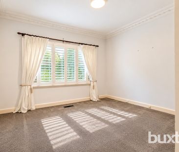 17 Windsor Avenue, Bentleigh, VIC, 3204 - Photo 4