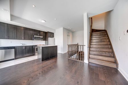 For Lease - 639 Lawrence Avenue Unit# 320, Toronto, Ontario - Photo 2