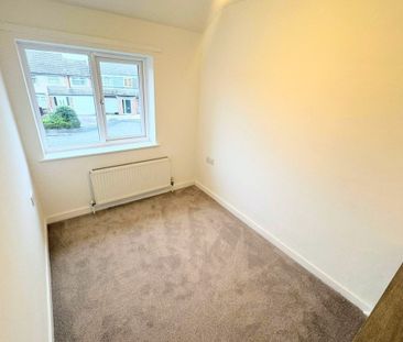 Portland Close - Photo 3