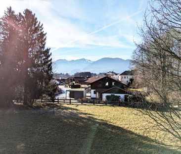 Großzügige 3-Zimmer-Wohnung mit zwei Balkonen & traumhaftem Bergbli... - Photo 1