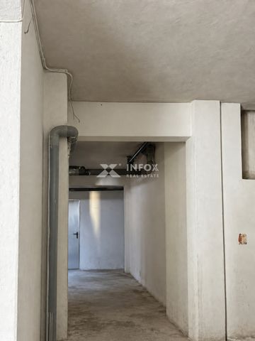 Διατίθεται προς ενοικίαση μοναδική, αυτόνομη επαγγελματική αποθήκη 200 τ.μ. σε οικιστική περιοχή του Πανοράματος. - Photo 4
