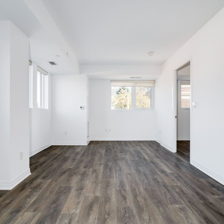 For Lease - 2301 Danforth Avenue Unit# 304, Toronto, Ontario - Photo 1