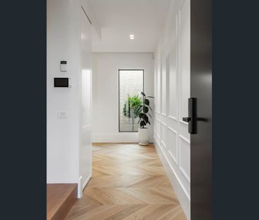 5 Valdemar Court, Brighton East VIC 3187 - House For Rent | Domain - Photo 4