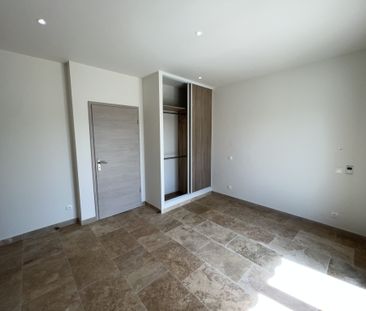Location Maison 4 pièces 117m² GEMENOS 13420 - Photo 3