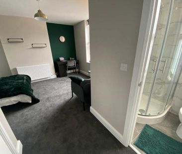 Haddon Avenue (Room 2), Burley, Leeds - Photo 5