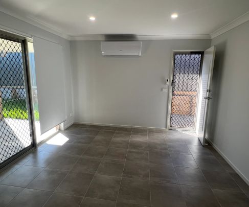 2 BEDROOM DUPLEX - Photo 1