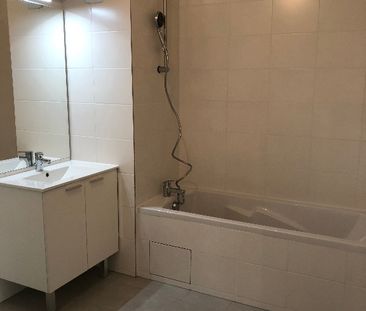 Location Appartement 3 pièces 61m² - Photo 6