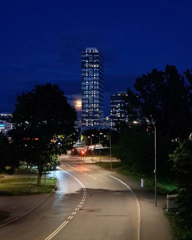 Borgarfjordsgatan, Kista - Photo 3