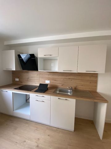 Location Maison 4 pièces 126m² - Photo 5