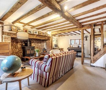 4 bedroom detached house to rent - Photo 2