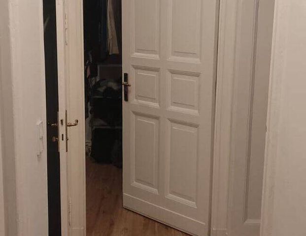 Modernisierte Wohnung Zwischenmiete Jan/März - Neukölln, 2 Zimmer, voll möbeliert, - Photo 1