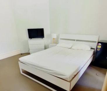 127 Abercrombie, Sydney - Photo 2