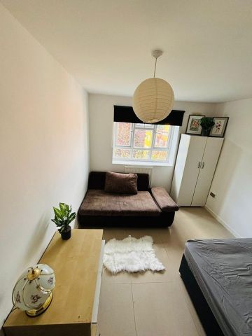 Room in a Shared Flat, Shenstone House, SW16 - Photo 2