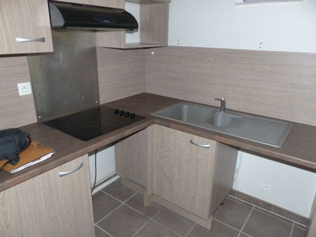 Location Appartement 3 pièces 57m² - Photo 3