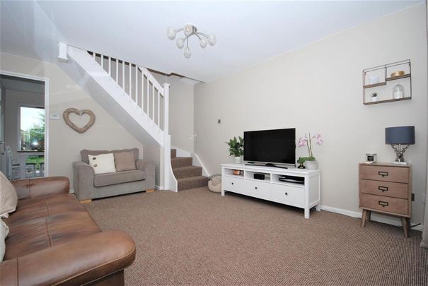 2 bedroom semi-detached house to rent - Photo 1