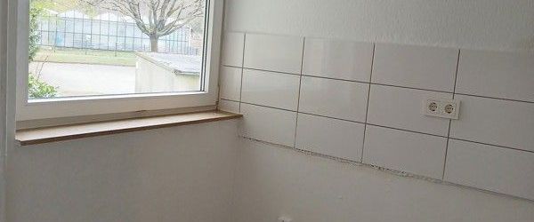 Modernisierte 3-Zimmer-Erdgeschosswohnung mit Balkon! - Photo 1