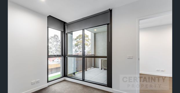 Stylish Flemington Living Just Minutes from the CBD - Photo 1