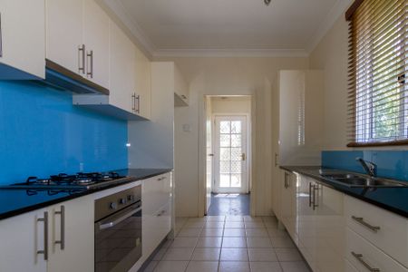 107 FINLAY ROAD - Photo 4