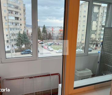 Apartament spatios de 3 camere decomandate in Manastur-zona Big - Fotografie 4