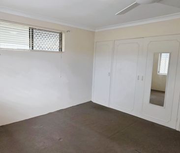 2/12 Craft Court, Miami, QLD 4220 - Photo 3