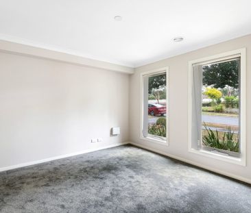 Family Comfort in the Hunt Club Estate - Photo 2