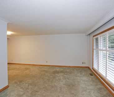 For Lease - 2341 Genevieve Drive, Mississauga, Ontario - Photo 1