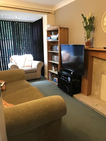 6 bedroom terraced house to rent - Photo 2