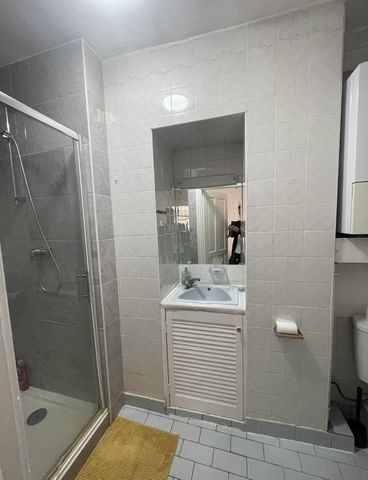 1 Bed Flat, North Gower Street, NW1 - Photo 5