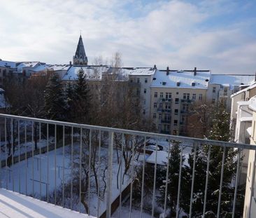 Wohnen im DG- frei ab 1.3.25 - Balkon - Stellplatz möglich!! - Photo 1