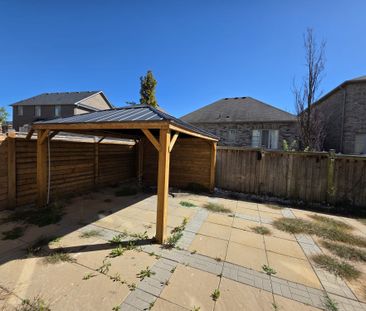 For Lease - 152 Mcknight Avenue, Hamilton, Ontario - Photo 3