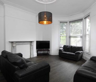 18 Alexandra Road - Photo 5