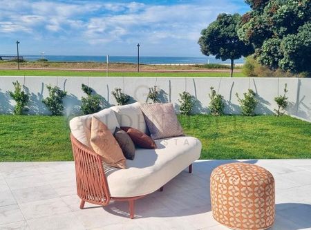 Vila Nova de Gaia, Porto - Photo 2