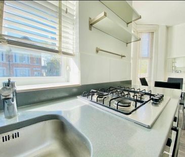 Studio to rent - Photo 6