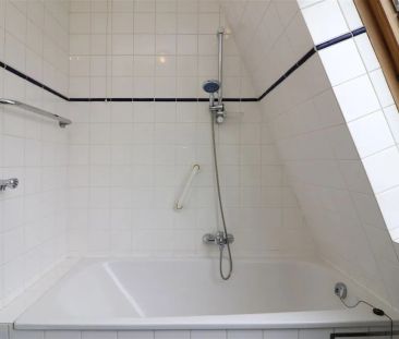 Appartement, twee slaapkamers, autostaanplaats in centrum te Scherp... - Foto 2