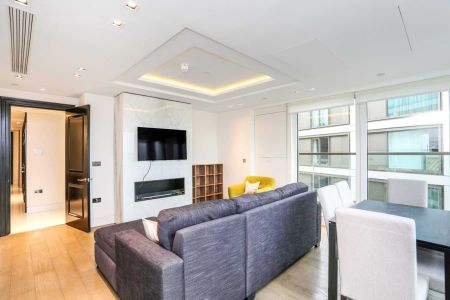 3 bedroom flat to rent - Photo 3