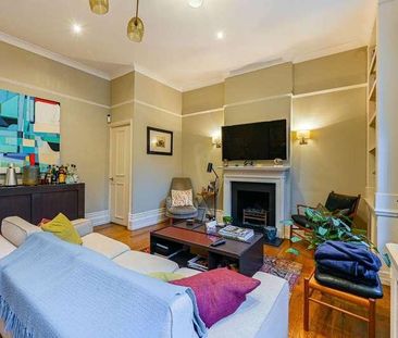 Bramham Gardens, South Kensington, SW5 - Photo 1