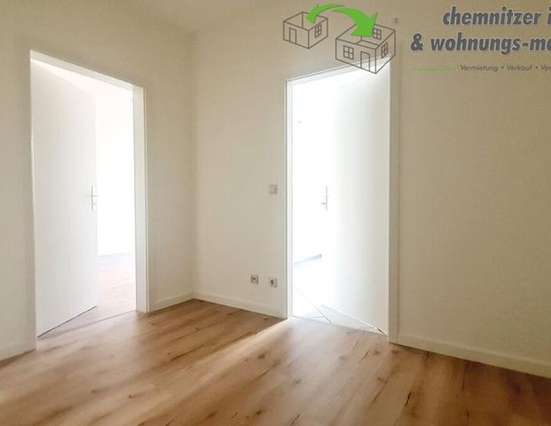 Preiswerte, frisch renovierte 1-Raum-Wohnung mit Tageslichtbad & Abstellraum - Foto 1