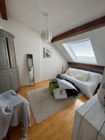 Charming 2-Room Apartment with Character in Lausanne - Photo 3
