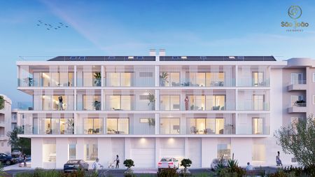 Apartamento T3 + 2 em Duplex para arrendamento em São João do Estoril próximo do mar - Photo 2