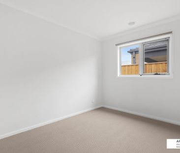 54 Urquhart Rd, Tarneit, VIC, 3029 - Photo 1