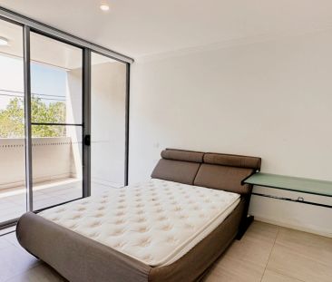 2 bed 2 bath-master room-2 - Photo 6