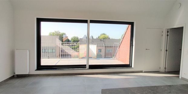 Appartement te huur in Kontich voor € 920 met 1 slaapkamer - Photo 1