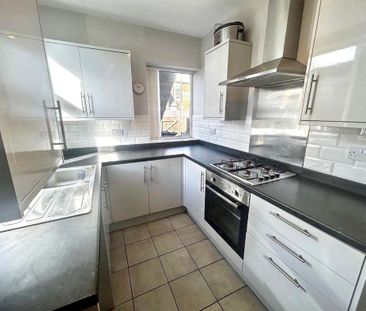 Oswin Avenue, Forest Hall, Newcastle upon Tyne, Tyne and Wear, NE12... - Photo 5