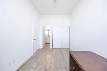 36 Forest Manor Road #106 - Photo 3