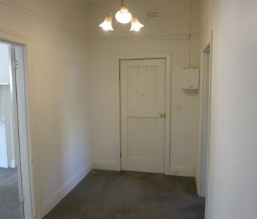 GREAT RIVER VIEWS, TWO BEDROOM SPACIOUS APARTMENT - Photo 2