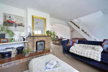 The Common, Cranleigh, GU6 - Photo 4