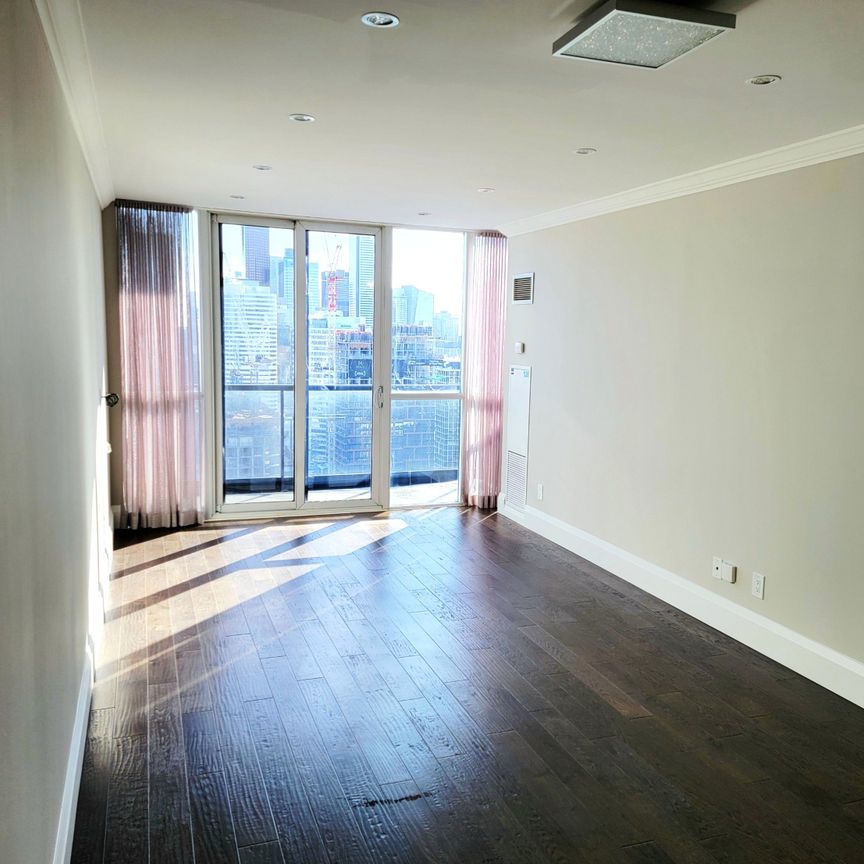 For Lease - 21 Carlton Street Unit# 3909, Toronto, Ontario - Photo 1