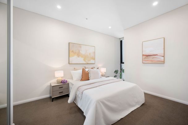 Modern Apartment in Prime Location with Breathtaking Views - Photo 1